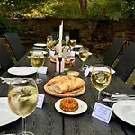 Holiday home Hofgut - Familienquartier Klassik Eveshausen